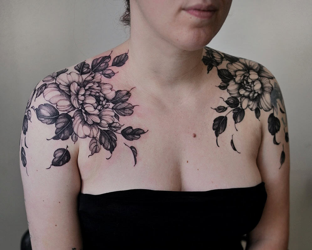 Botanical-blackwork-Yarina tattoo